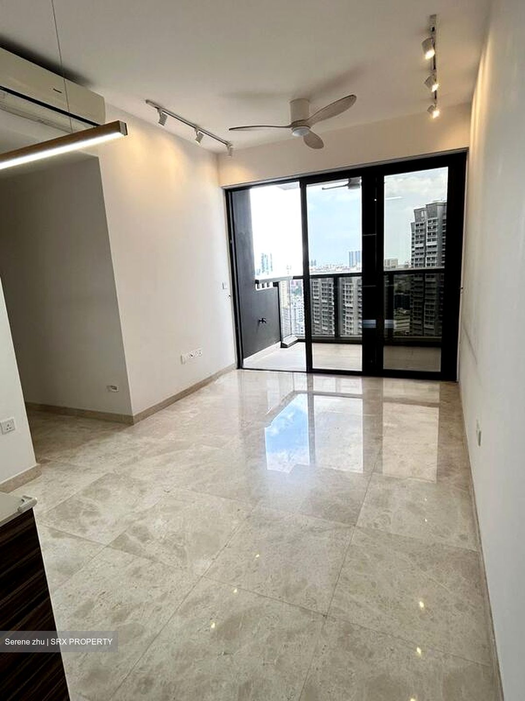 Commonwealth Towers (D3), Condominium #518304491